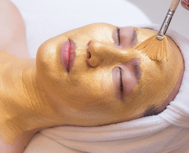 Plazzo Foot Detox Signature Facial - Gold Facial